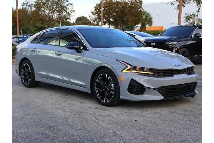 $19990 : Kia K5 2022 GT-Line 4dr Seda image 2