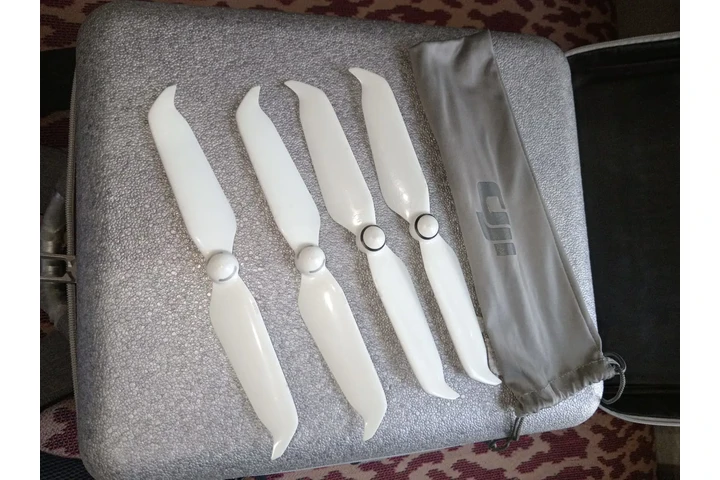 $1200 : Venta de Drone Phantom 4 Pro image 3