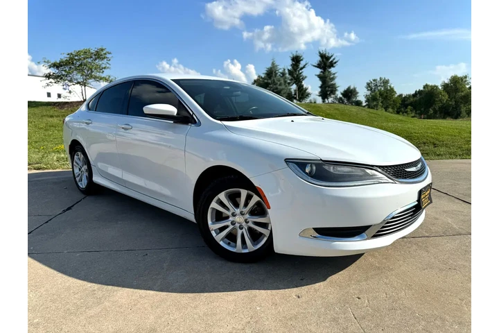 $7999 : 2016 200 Limited image 3