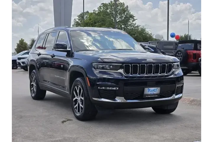 $32989 : Jeep Grand Cherokee L 2024 4 image 3