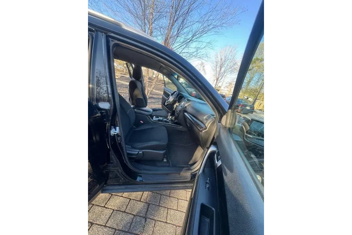 $5000 : 2014 Sorento LX image 10