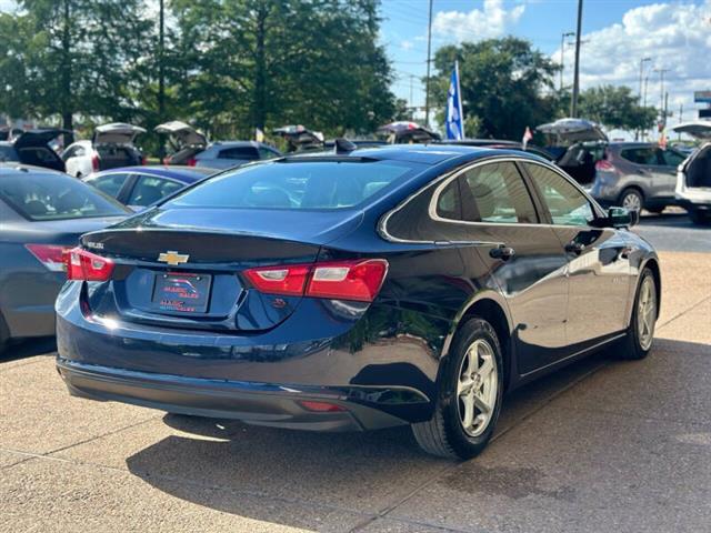 $8999 : 2018 Malibu LS Fleet image 9