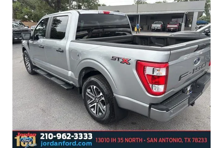 $33358 : Ford F-150 2023 4x2 XL 4dr S image 6