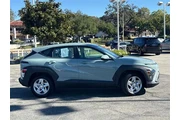 $23550 : Hyundai KONA 2025 SE 4dr Cro thumbnail