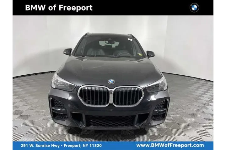 $27943 : BMW X1 2022 AWD xDrive28i 4d image 1