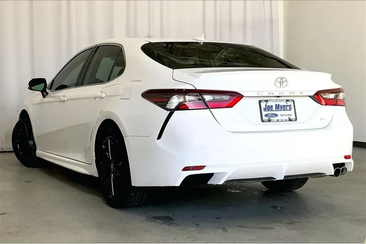 $23442 : Toyota Camry 2024 SE 4dr Sed image 10