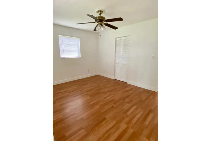 $1450 : Listo para mudarse! image 4
