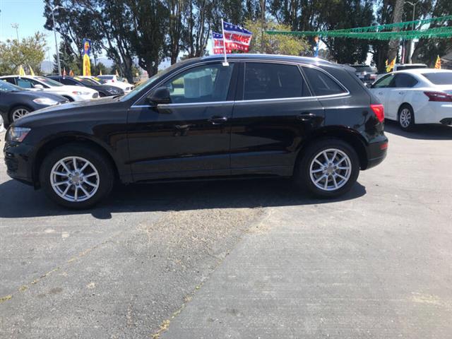 $9999 : 2012 Q5 2.0T quattro Premium image 1