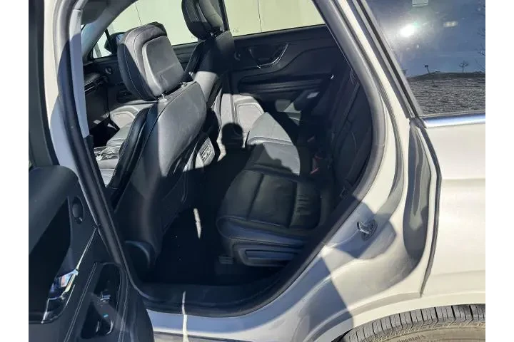 $33997 : Lincoln Corsair 2022 AWD Res image 6