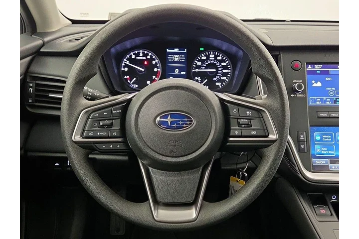 $27998 : Subaru Legacy 2025 AWD Base image 10