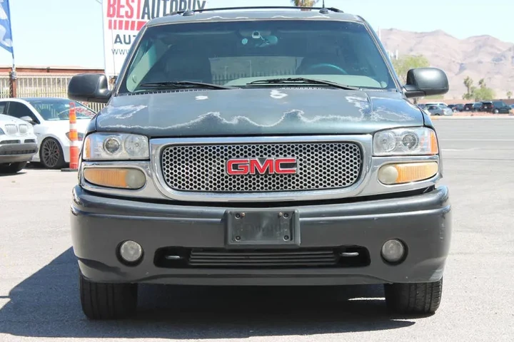 $4995 : 2003 GMC Yukon XL Denali image 3