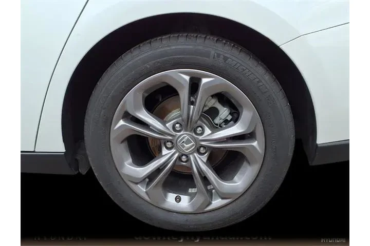 $25776 : Honda Accord 2024 EX 4dr Sed image 2