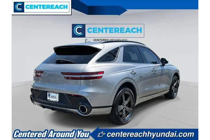 $37488 : Genesis GV70 2023 AWD 2.5T S image 5