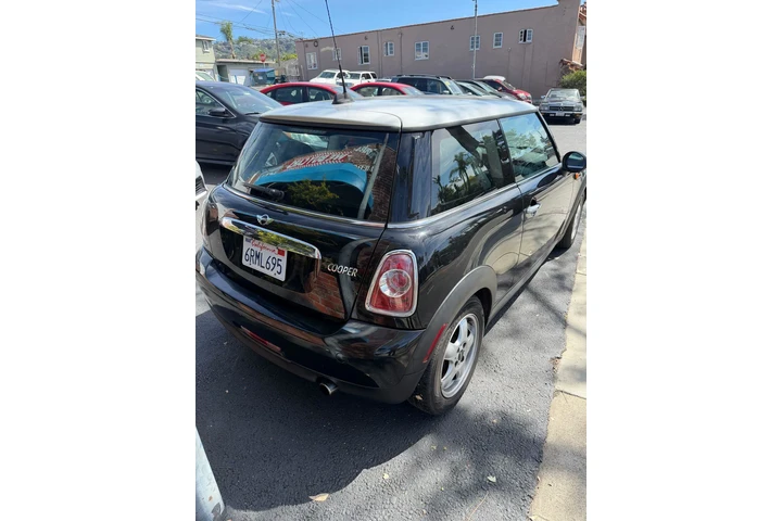 $6995 : MINI Cooper 2011 Base 2dr Ha image 4