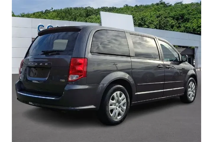 $14750 : Dodge Grand Caravan 2017 SE image 6