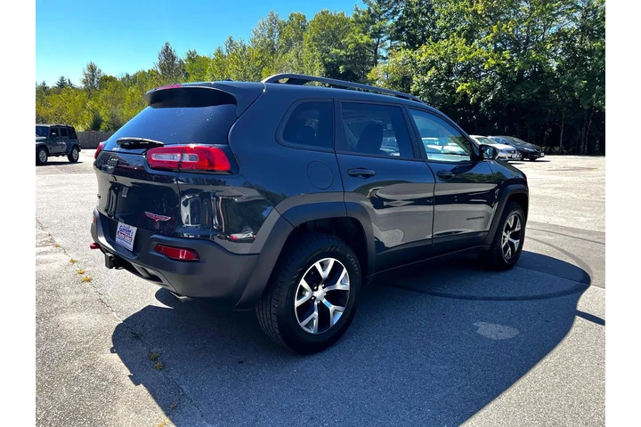 $19900 : Jeep Cherokee 2018 4x4 Trail image 3