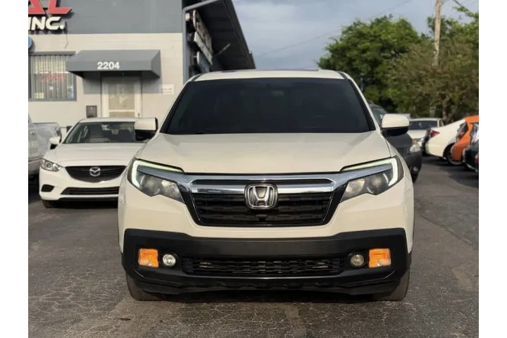 $22495 : 2019 Ridgeline RTL-T image 3