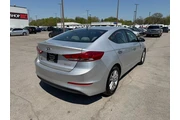 $7980 : 2017 Elantra SE 2.0L Auto (Al thumbnail