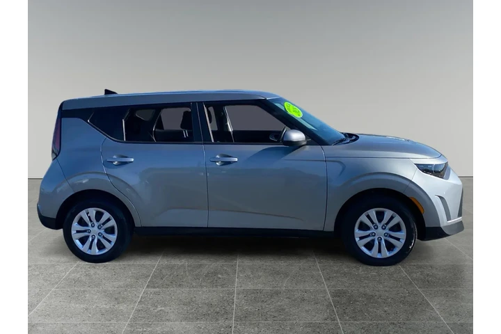$24097 : Kia Soul 2025 image 6