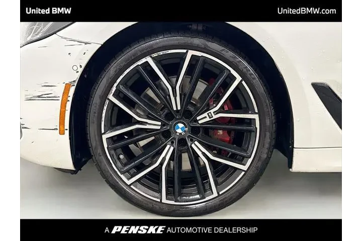 $34995 : BMW 5 Series 2022 540i 4dr S image 2