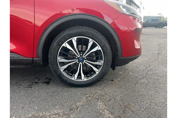 $21760 : Ford Escape 2022 AWD SE 4dr image 2