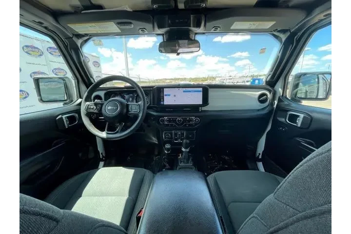 $23988 : Jeep Wrangler 2024 4x4 Sport image 10