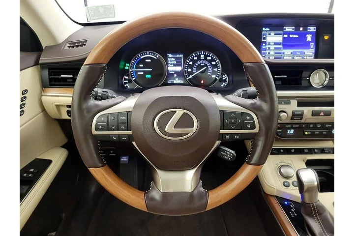 $26998 : Lexus ES 300h 2016 4dr Sedan image 10