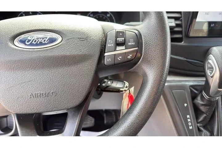 $25623 : Ford Transit 2023 250 3dr SW image 10