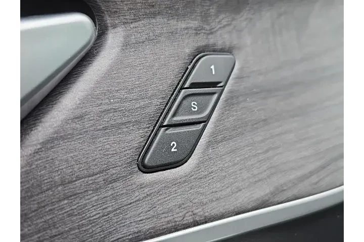 $31500 : Jeep Grand Cherokee L 2022 4 image 10