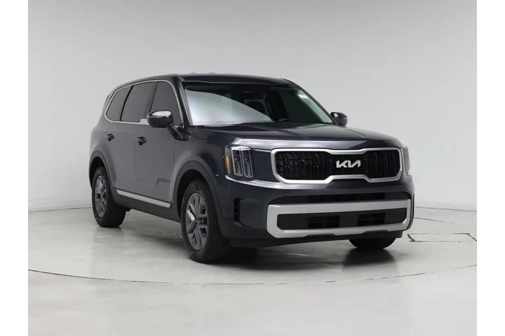 $30998 : Kia Telluride 2024 LX 4dr SU image 1
