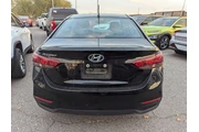 $14990 : Hyundai ACCENT 2022 SE 4dr S thumbnail
