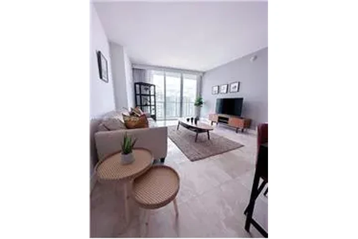 $4600 : Rental property with 1 bedro image 6