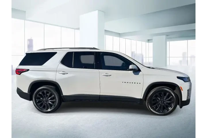 $36998 : Chevrolet Traverse 2023 4x4 image 2