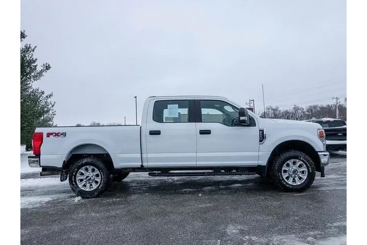 $30485 : Ford F-250 Super Duty 2022 4 image 9