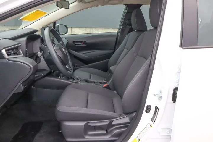 $20488 : 2024 Corolla LE CVT image 7