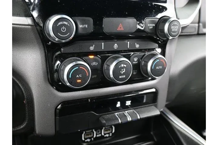 $38000 : Ram 1500 2024 4x2 Big Horn 4 image 10