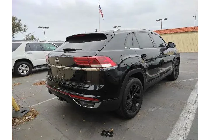 $30085 : Volkswagen Atlas Cross Sport image 3