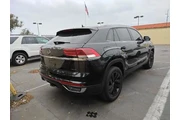 $30085 : Volkswagen Atlas Cross Sport thumbnail