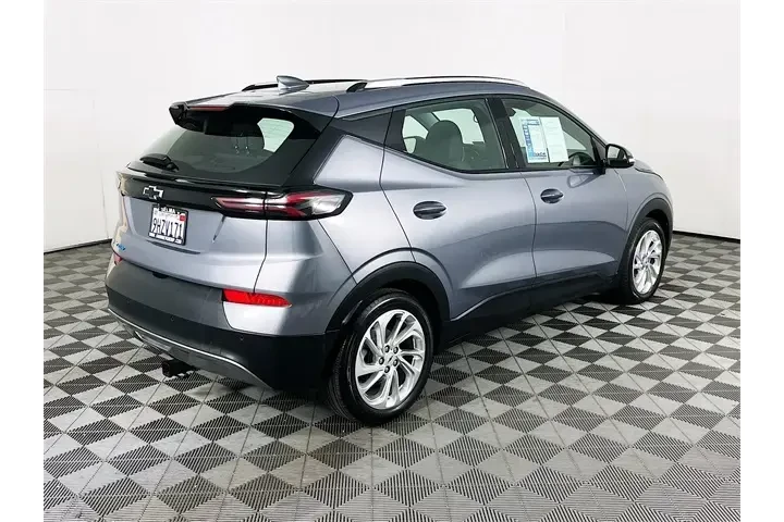 $18999 : Chevrolet Bolt EUV 2023 LT 4 image 7
