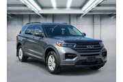 $28555 : Ford Explorer 2023 AWD XLT 4 thumbnail