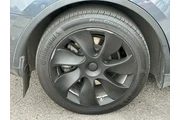 2021 TESLA MODEL Y LONG RANGE thumbnail