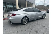 $21136 : Hyundai SONATA 2023 SEL 4dr thumbnail