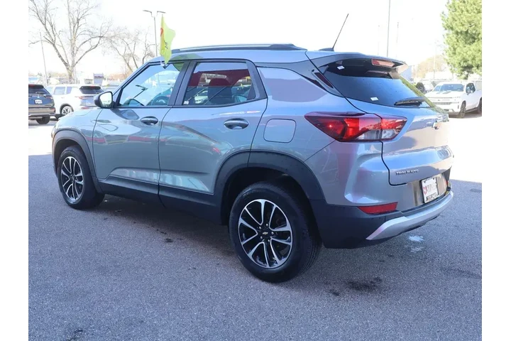 $22990 : Chevrolet Trailblazer 2025 L image 7