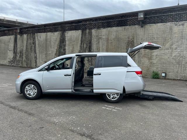 $24988 : 2014 Odyssey LX image 4