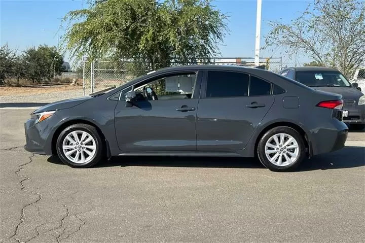 $24450 : Corolla Hybrid LE image 9