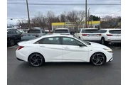 $19900 : Hyundai ELANTRA 2023 N Line thumbnail