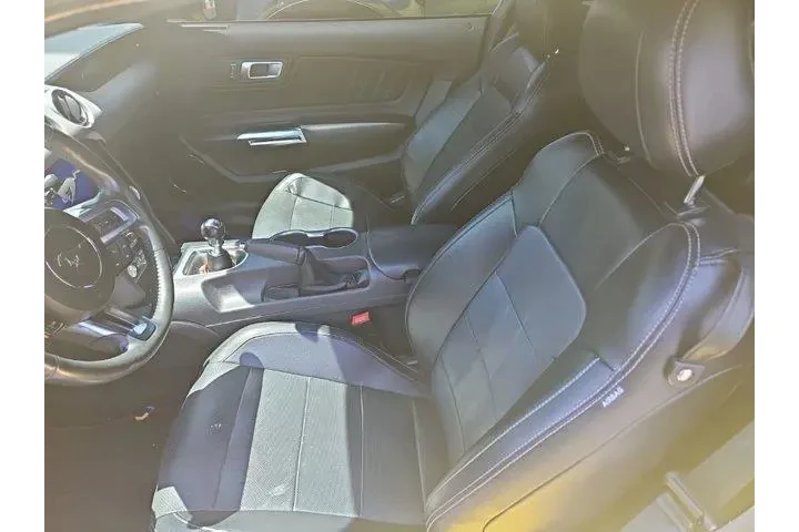 $36488 : Ford Mustang 2021 GT 2dr Fas image 3