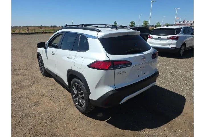 $36900 : Toyota Corolla Cross 2026 XL image 4