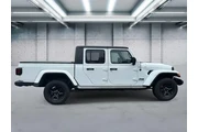 $26594 : Jeep Gladiator 2022 4x4 Will thumbnail