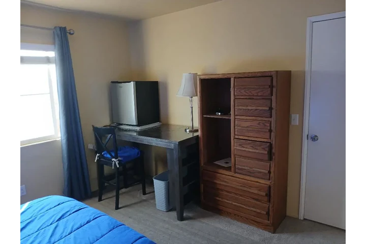 $800 : ROOM FOR RENT $800 RIALTO AVE image 2